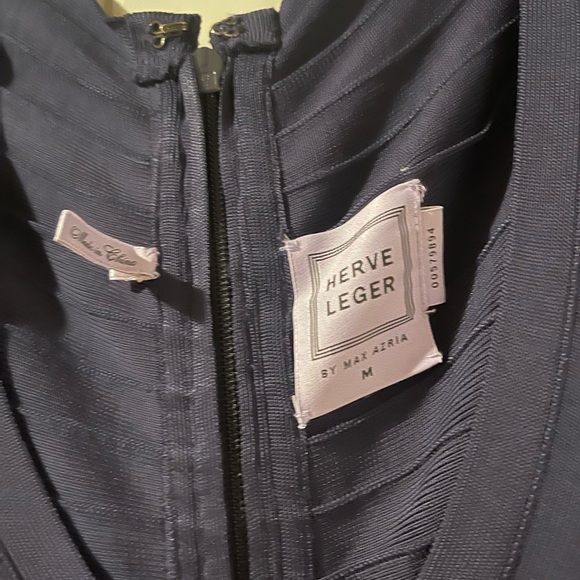 Stunning Herve Leger! - Picture 3 of 4